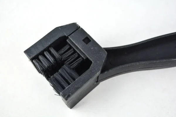 Cepillo De 3 Caras Para Limpiar Cadenas De Moto